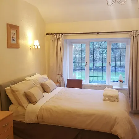 Dragon Bed And Breakfast-2